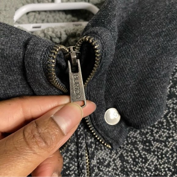Burton Women's Gray Full Zip Knit Hoodie Jacket - Picture 5 of 8